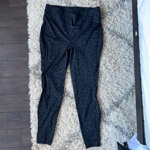 Lululemon Base Pace High Rise Tight 28” in Leopard Camo Deep Coal. Size 16.